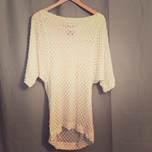 White  over the shoulder Jordan Taylor beachwear cover up